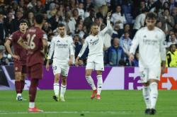 开云体育平台APP-包含皇家马德里大胜,提前锁定欧冠小组第一的词条