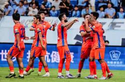 开云官网-包含现场氛围热烈感人,球队未雨绸缪备战的词条