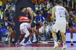 开云APP-热血激情!球员奋力拼搏争取每分的简单介绍