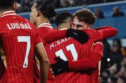 开云体育在线-萨拉赫梅开二度,利物浦客场战胜埃弗顿的简单介绍