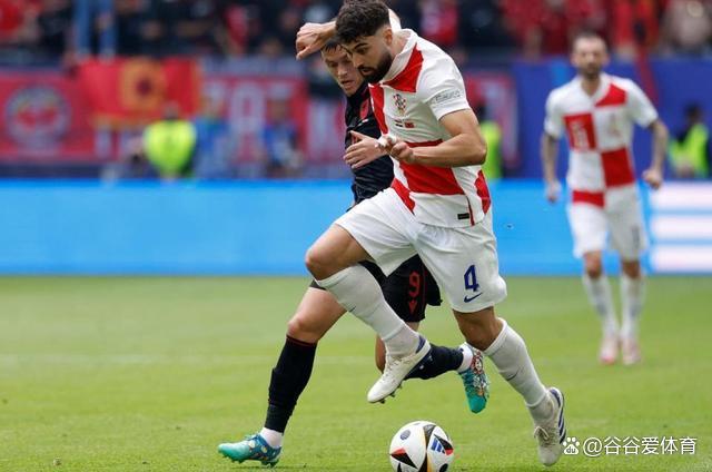 包含克罗地亚不敌俄罗斯，遗憾无缘晋级的词条