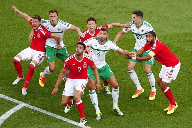 包含格鲁吉亚主帅解读比赛战术,备战未来挑战的词条 包含格鲁吉亚主帅解读比赛战术,备战未来挑战的词条