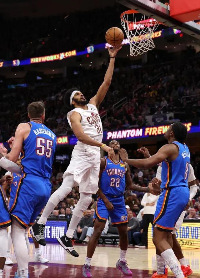 NBA球队意外压轴赛事，球员表现突飞猛进的简单介绍