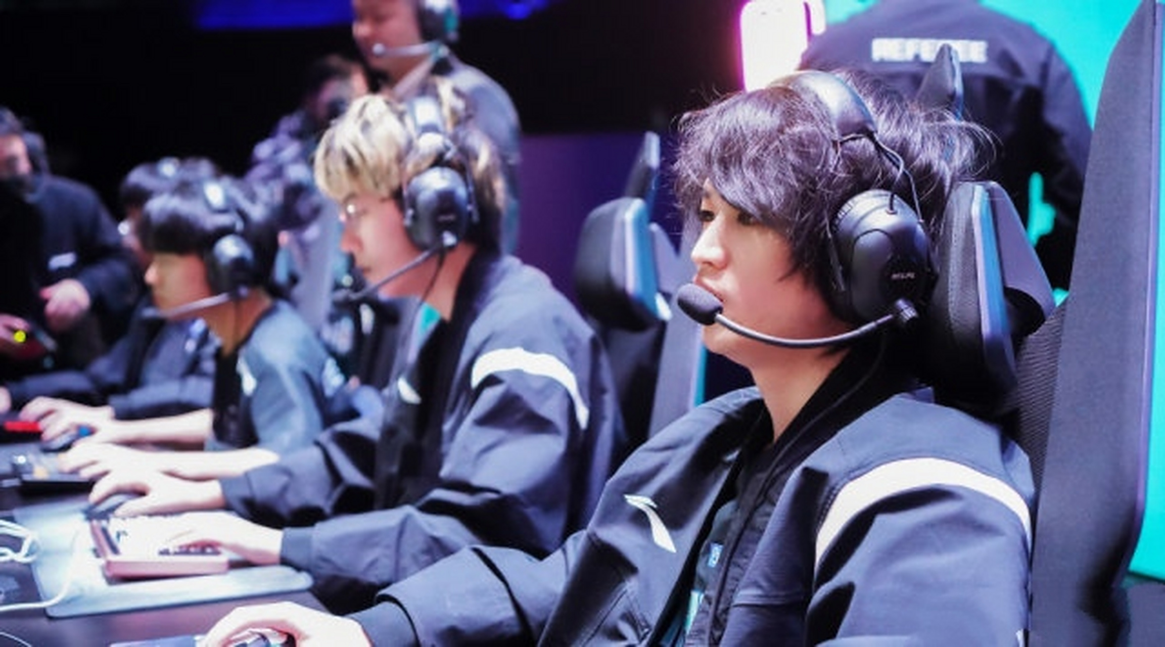 TL轻取100T，Tarzan团战一打五激烈交锋淘汰赛，技惊四座的简单介绍