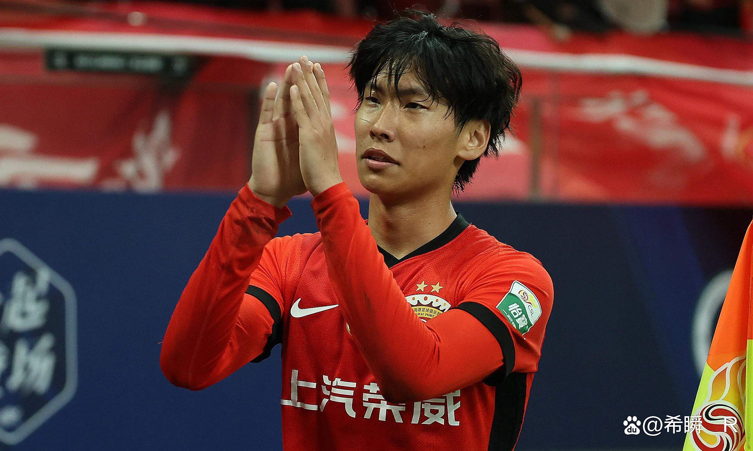 关于大连人主场大败河南建业，球队状态堪忧的信息