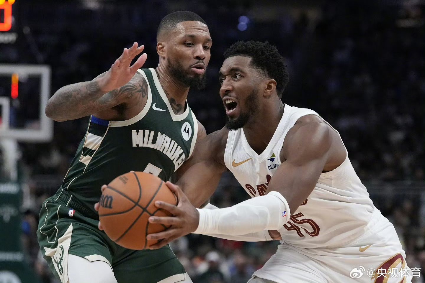 雄鹿击败开拓者,实现三连胜 雄鹿击败开拓者,实现三连胜