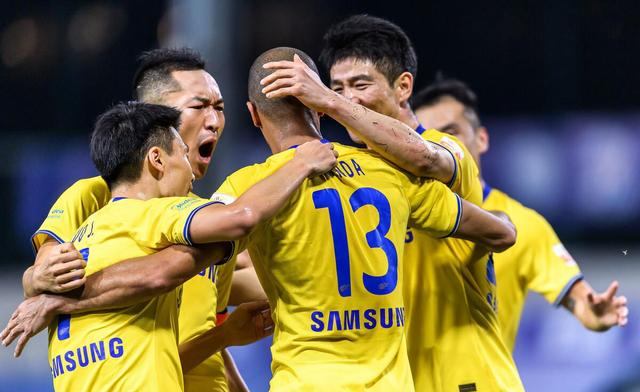 大连一方主场击败深圳吉利,提前锁定保级希望!的简单介绍 大连一方主场击败深圳吉利,提前锁定保级希望!的简单介绍