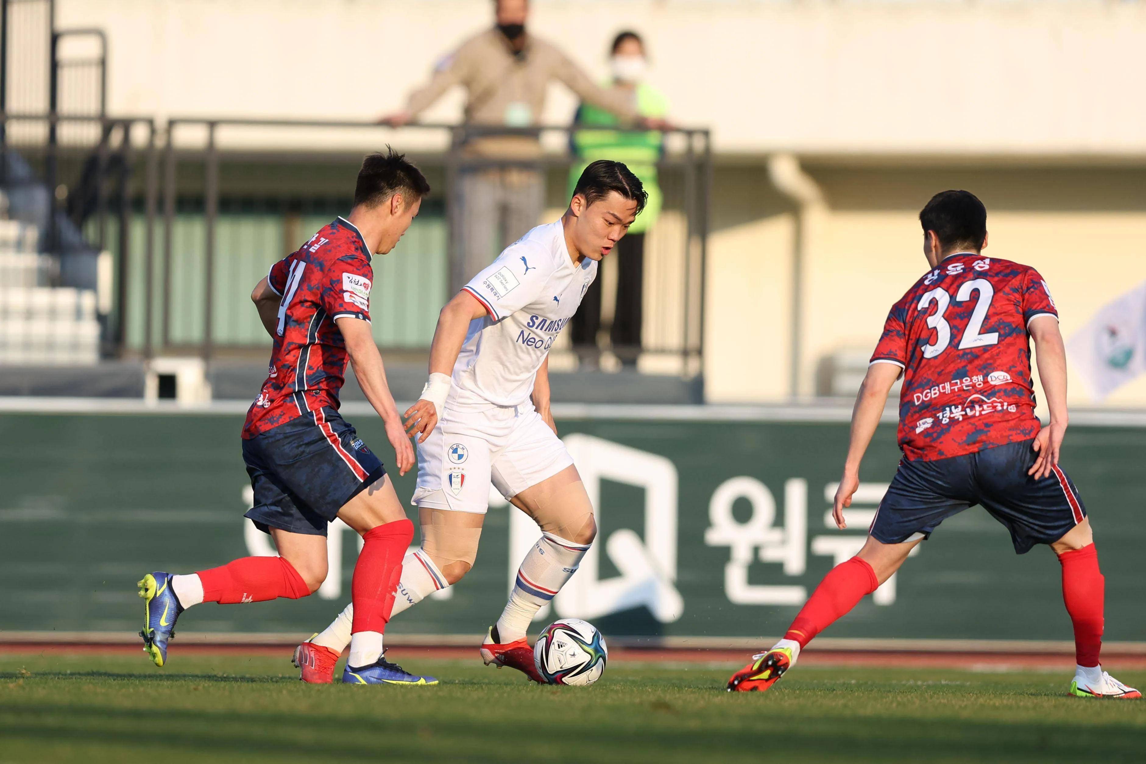 东京FC在主场力克首尔FC，取得关键胜利